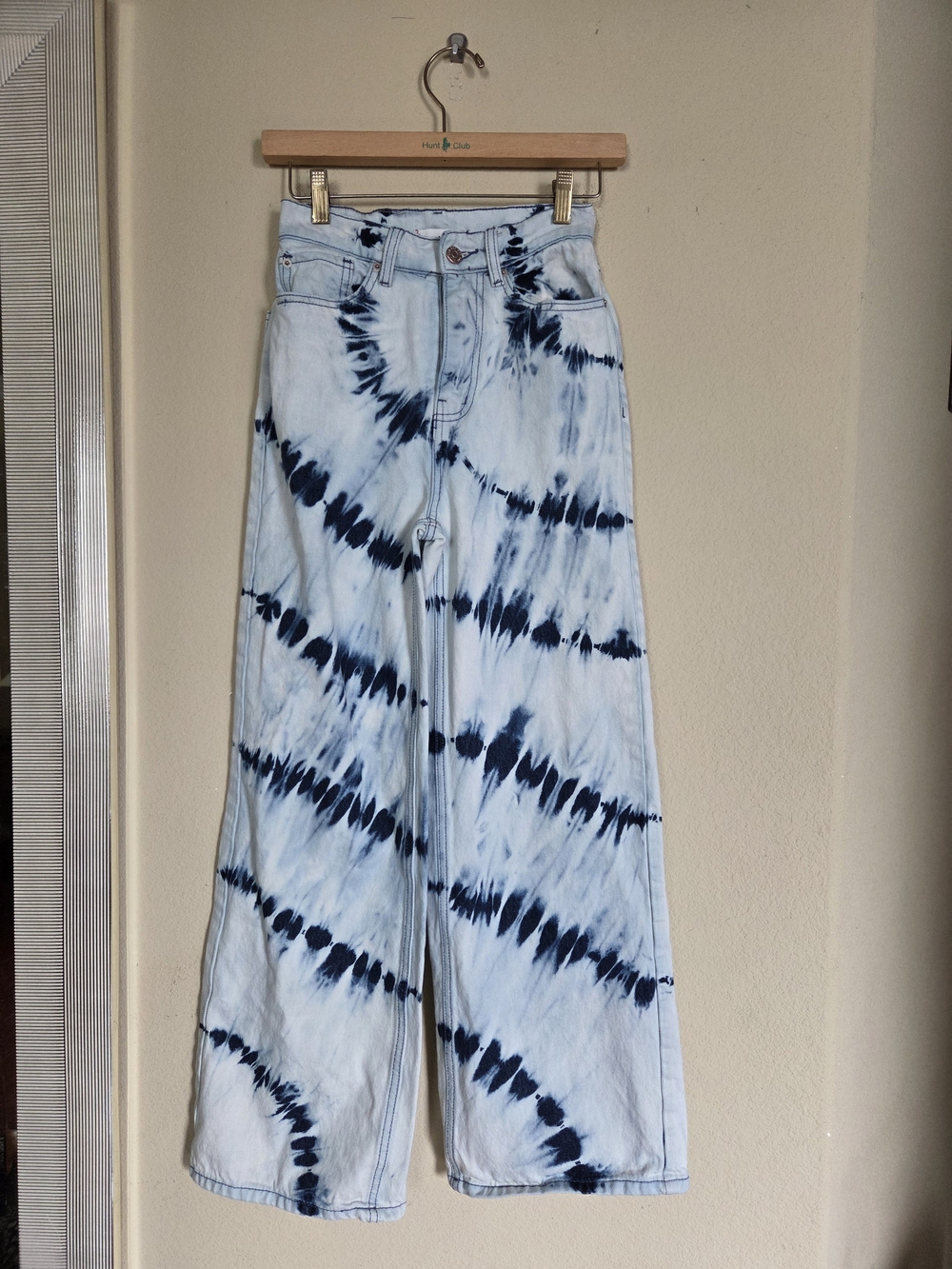 BDG Tie-Dye Wide Leg Jeans - Light Blue and Navy